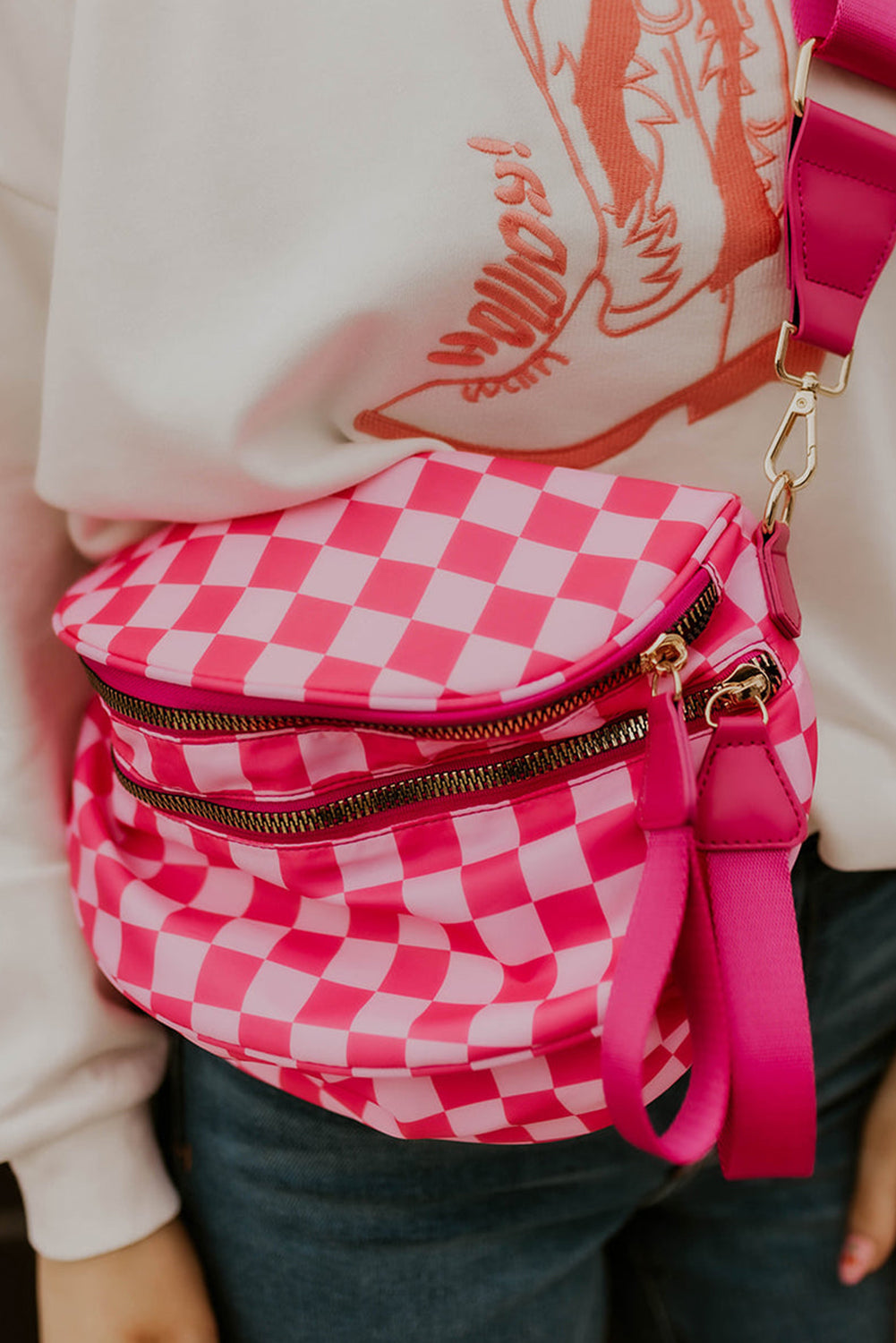 Bolsa grande feminina para ombro estampada xadrez rosa e branco da Shewin com alça ajustável