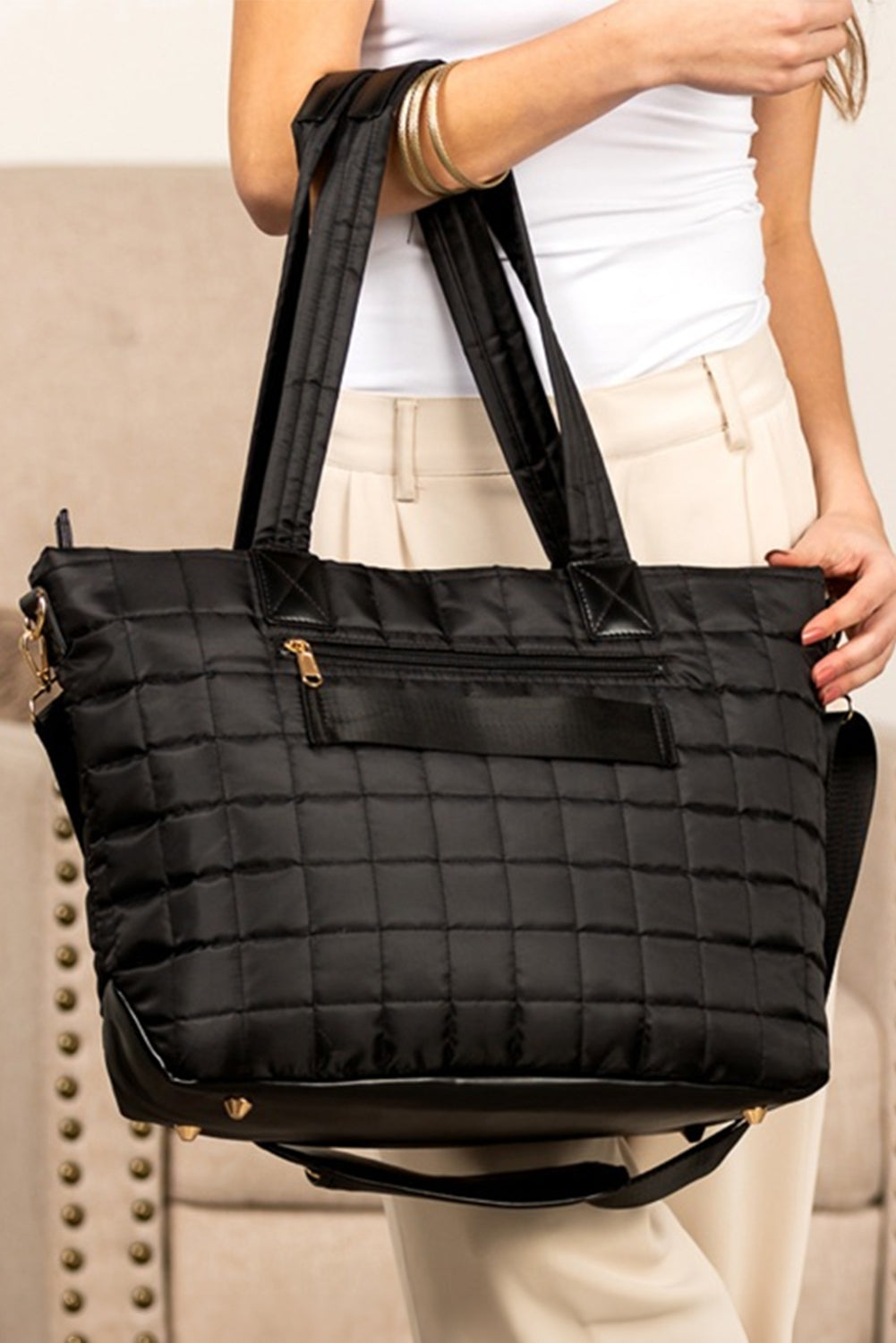 Kit bolsas femininas retalhos preta tote bag maxi acolchoada com alças largas e bolso externo