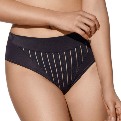 Cueca Mariluz feminina confortável preta com listras finas, design elegante e ajuste perfeito