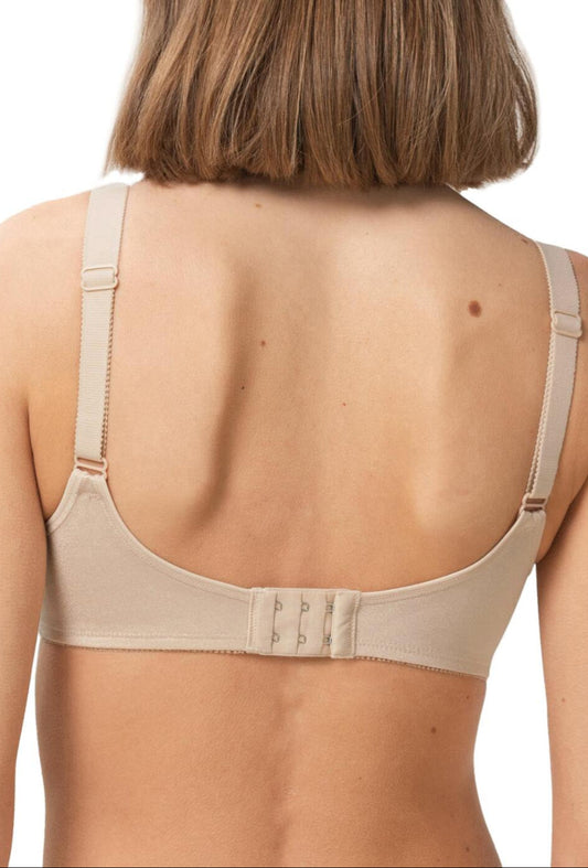 Adjustable and Comfortable Triple Snap Bra Extender
