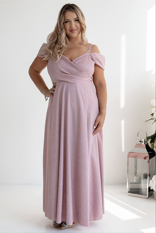 Vestido longo festa feminino rosa claro com ombros de fora e corte fluido para cerimônia